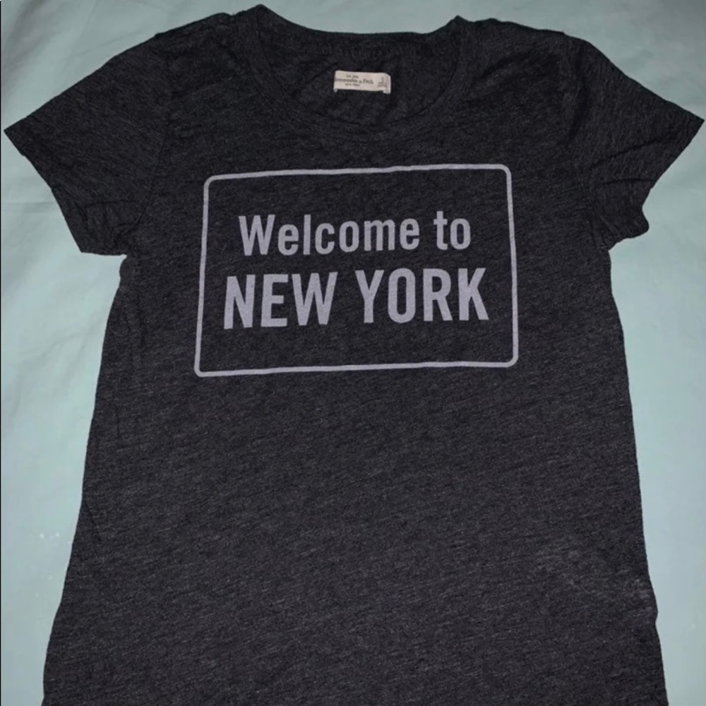 In great shape - size small Abercrombie size small shirt